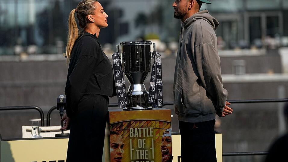 Sabalenka und Kyrgios haben vor dem Match viel Werbung f&uuml;r das Show-Event betrieben.