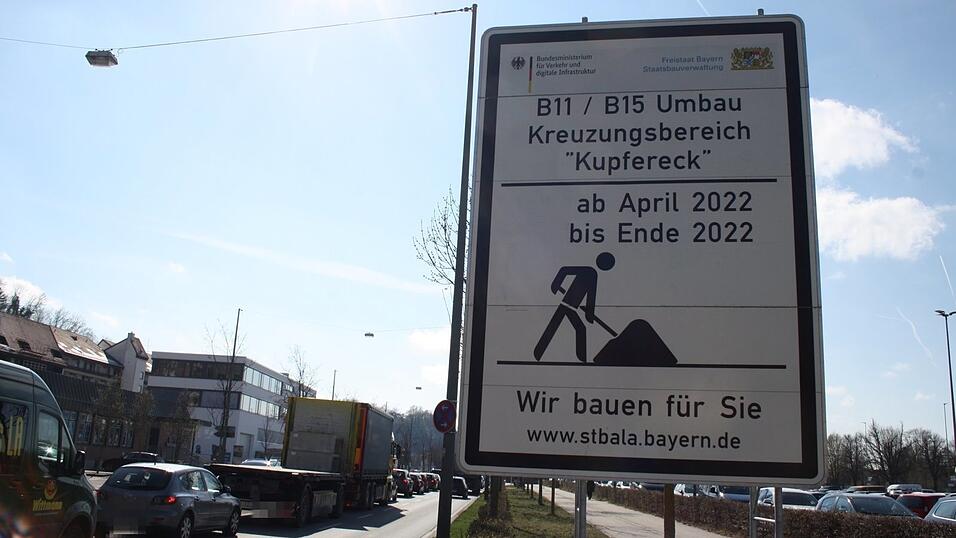 Bis Ende 2022 wird die Baustelle am Kupfereck dauern. Bis Ende 2022 wird die Baustelle am Kupfereck dauern.