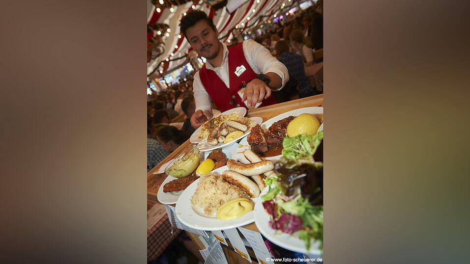 Die Partybilder von Samstag, 20. August 2022, aus dem Festzelt Lechner.