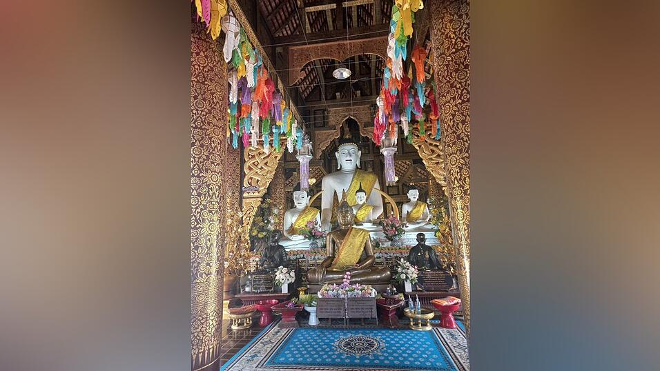 In Chiang Mai gibt es sehr viele Tempel.