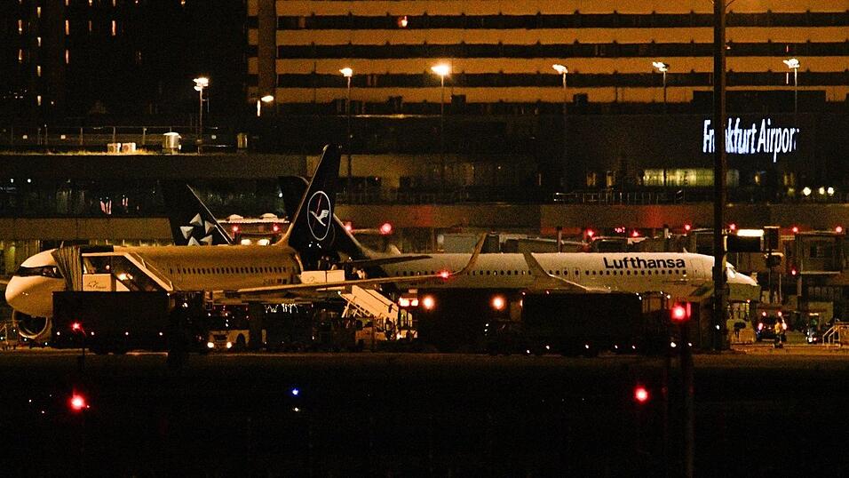 Lufthansa hat seine Crews angewiesen, bei Fl&uuml;gen nach Frankfurt zus&auml;tzlichen Treibstoff an Bord zu nehmen.