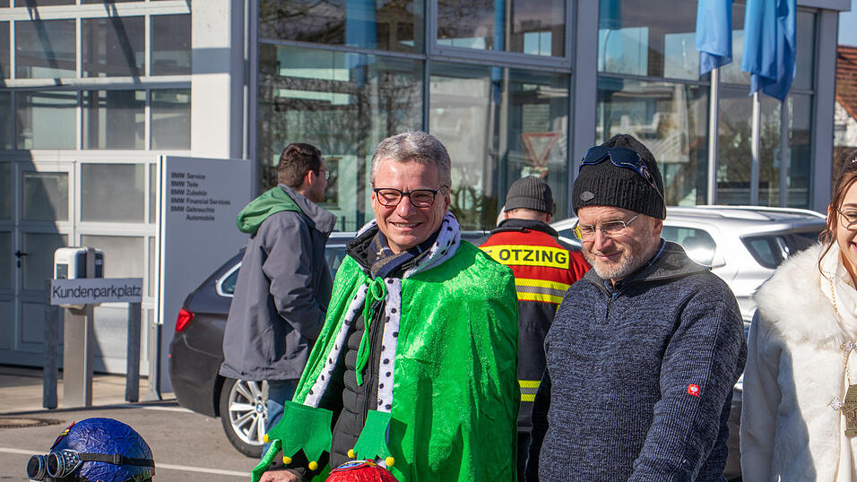 Am Samstag fand der Faschingsumzug in Otzing (Kreis Deggendorf) statt. Am Samstag fand der Faschingsumzug in Otzing (Kreis Deggendorf) statt.