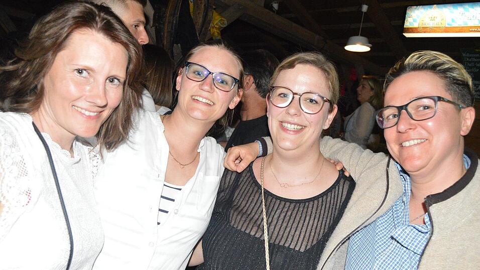 Auch am Samstag besuchten viele Landshuter die Dult.