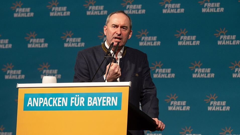 Die Freien Wähler wollen die von der CSU in Berlin mitverhandelten Schuldenpläne von Union und SPD im Bundesrat nicht mittragen. (Archivbild) Die Freien Wähler wollen die von der CSU in Berlin mitverhandelten Schuldenpläne von Union und SPD im Bundesrat nicht mittragen. (Archivbild)