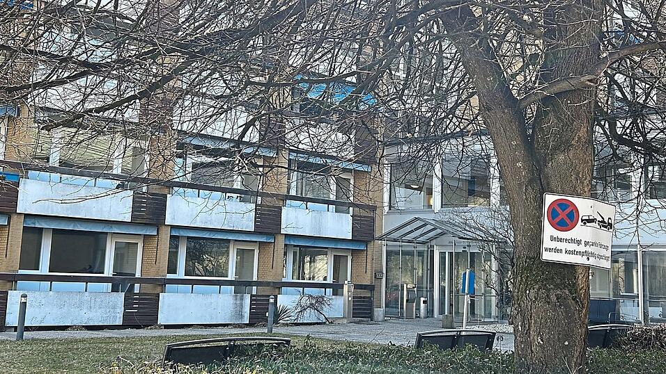 Noch immer steht kein konkretes Datum für einen Neustart des St. Antoniusheims fest. Noch immer steht kein konkretes Datum für einen Neustart des St. Antoniusheims fest.