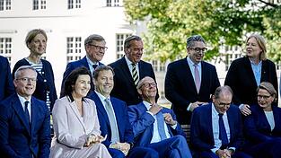 Die Klausurtagung der Bundesregierung im Schloss Neuhardenberg Die Klausurtagung der Bundesregierung im Schloss Neuhardenberg
