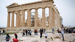 Noch ist nicht bekannt, warum ein Touristenpaar an der Akropolis angegriffen wurde. (Archivbild) Noch ist nicht bekannt, warum ein Touristenpaar an der Akropolis angegriffen wurde. (Archivbild)