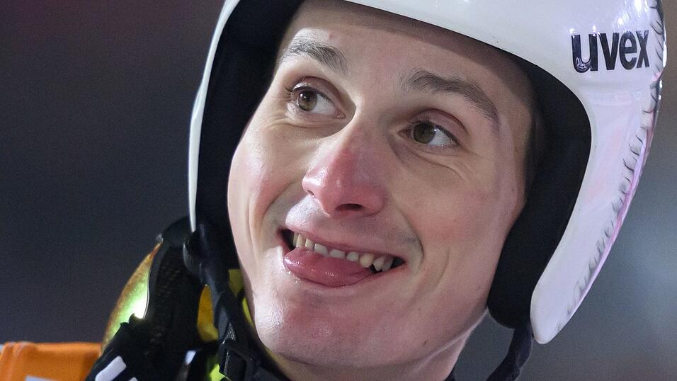 Domen Prevc führt im Gesamtweltcup. (Archivbild) Domen Prevc führt im Gesamtweltcup. (Archivbild)