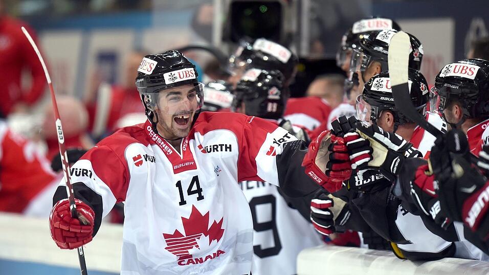Carrick (L) gewann mit seinem Team einst den Sprengler Cup. (Archivbild) Carrick (L) gewann mit seinem Team einst den Sprengler Cup. (Archivbild)