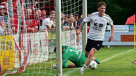 Die Lamer treffen in der 2. Runde im Toto-Pokal auf den Regionalligisten VfB Eichst&auml;tt. Mit an Bord sein werden Spielmacher Simon Loderbauer, Matthias M&uuml;ller und Niklas Maimer (Bild).