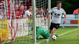 Die Lamer treffen in der 2. Runde im Toto-Pokal auf den Regionalligisten VfB Eichst&auml;tt. Mit an Bord sein werden Spielmacher Simon Loderbauer, Matthias M&uuml;ller und Niklas Maimer (Bild).