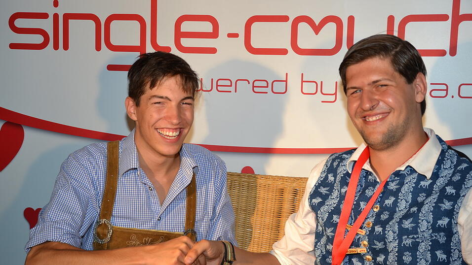 Die Single- und Liebes-Couch am Samstag, 9.. August. (Foto: Raphaela Landherr)