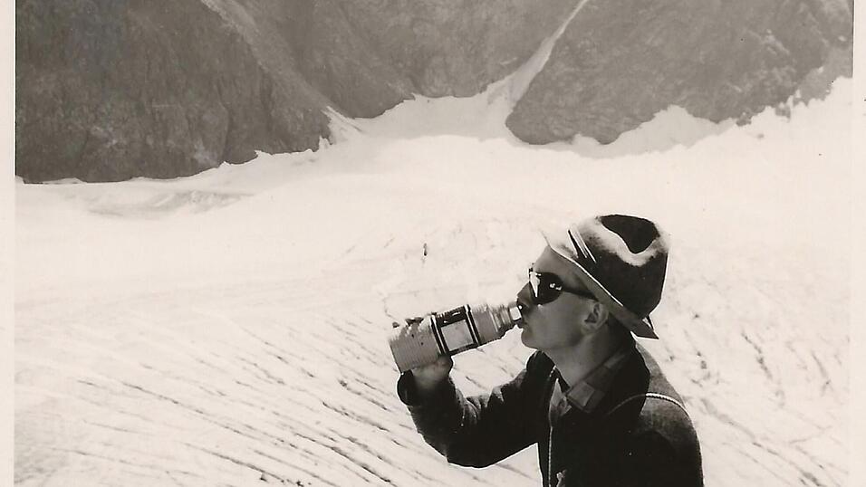 Archivbild von 1963: Auf dieser Tour blieb der Rucksack im Gletscher zur&uuml;ck.