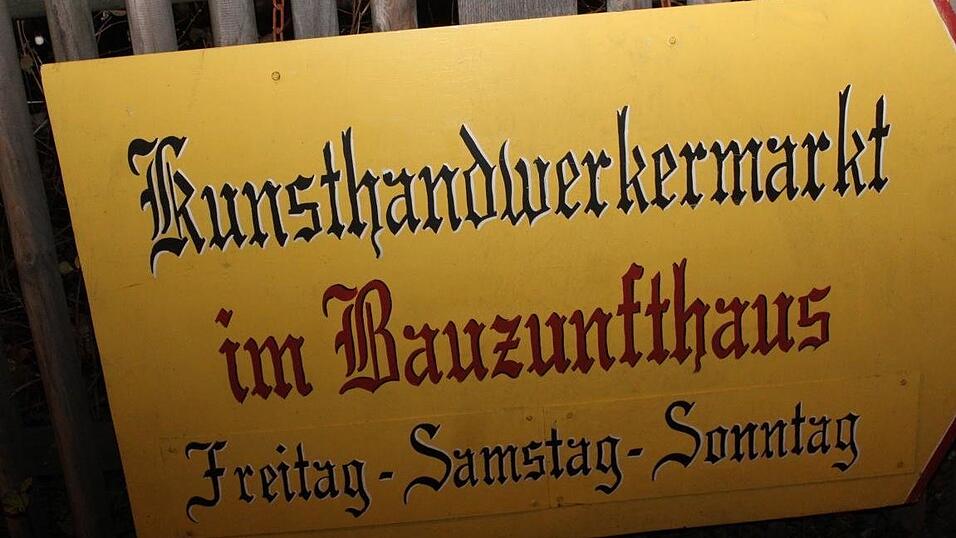 In Landshut lockten am Wochenende der Kunsthandwerkermarkt und die H&uuml;ttengaudi zahlreiche Besucher an.