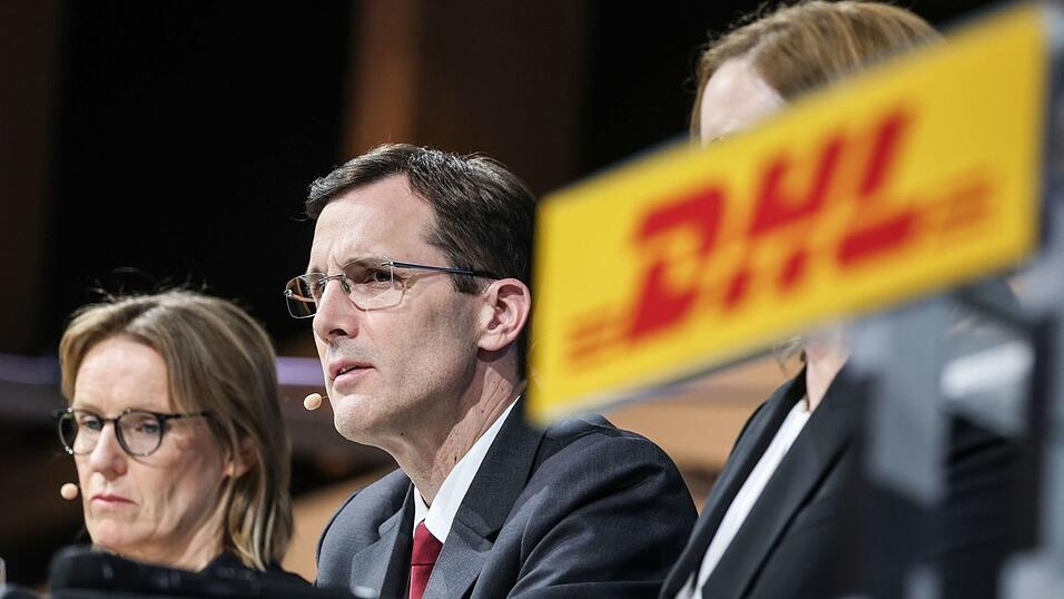 Finanzvorst&auml;ndin Melanie Kreis neben dem Vorstandsvorsitzenden Tobias Meyer.