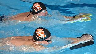 Die Schwimmer der NawaRo Aquatics wollen auch höhere Ziele wie bayerische und deutsche Meisterschaften angreifen. Um die zu erreichen, benötigen sie aber mehr Trainingszeiten im Hallenbad, so der Wunsch der Abteilungsleitung. Die Schwimmer der NawaRo Aquatics wollen auch höhere Ziele wie bayerische und deutsche Meisterschaften angreifen. Um die zu erreichen, benötigen sie aber mehr Trainingszeiten im Hallenbad, so der Wunsch der Abteilungsleitung.