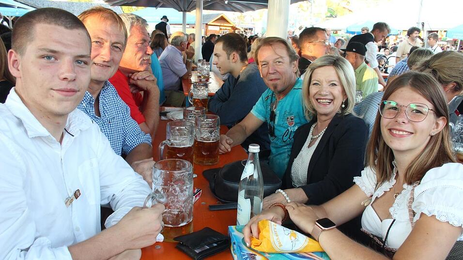 So schön war der Sonntag auf der Bartlmädult in Landshut. So schön war der Sonntag auf der Bartlmädult in Landshut.