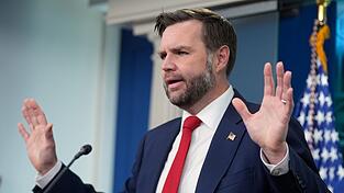 Ob und wann US-Vizepräsident Vance zu Verhandlungen in die Schweiz reist, ist unklar. Ob und wann US-Vizepräsident Vance zu Verhandlungen in die Schweiz reist, ist unklar.