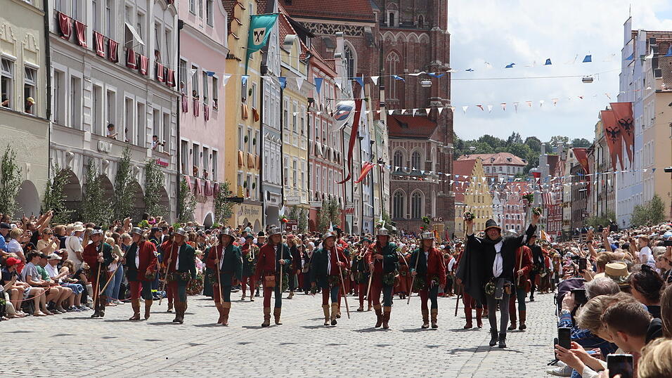 Landshut feiert wieder seine Hochzeit - und die Stadt versinkt im ganz normalen Ausnahmezustand.&nbsp;