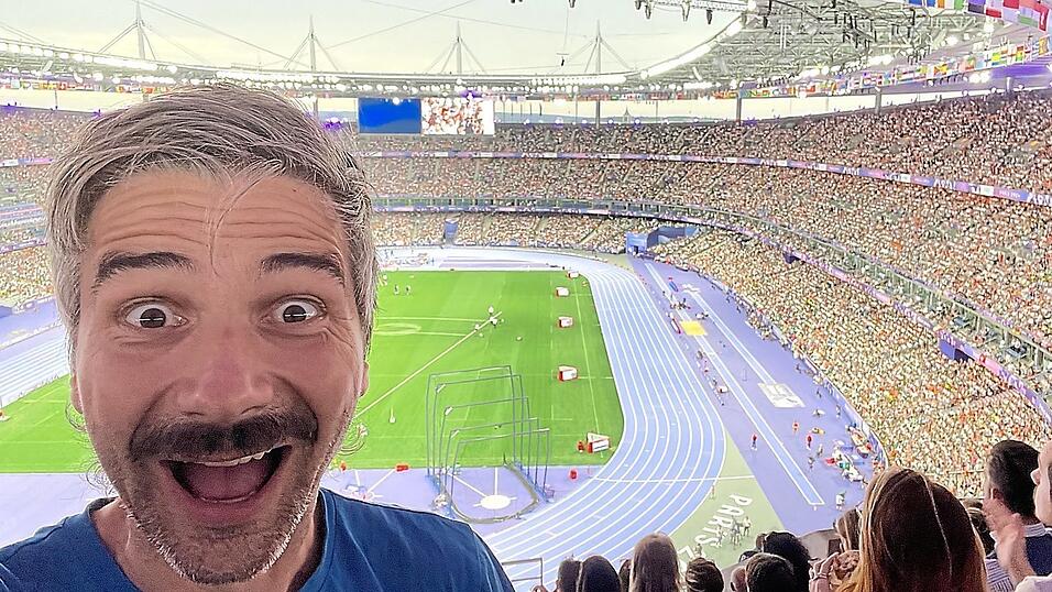 Hannes Eberhardt konnte sein Glück kaum fassen, als er wenige Wochen vor Beginn der Olympiade Tickets für Paris gewann. Vor Ort erlebte er auch abseits der Stadien manch tolle Augenblicke, wie er erzählt. Hannes Eberhardt konnte sein Glück kaum fassen, als er wenige Wochen vor Beginn der Olympiade Tickets für Paris gewann. Vor Ort erlebte er auch abseits der Stadien manch tolle Augenblicke, wie er erzählt.