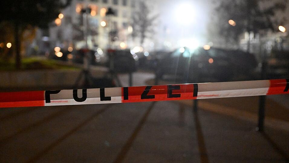 Ein Verdächtiger wurde bei einem Polizeieinsatz in München angeschossen.