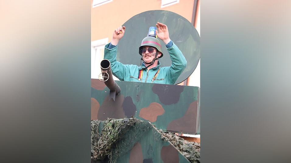 Beim Bogener Faschingsumzug war einiges geboten.
