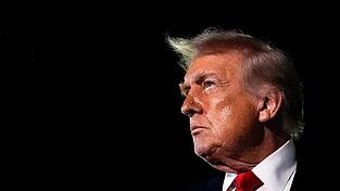 Zu seinen Zielen im Iran &auml;u&szlig;ert er sich bislang nur vage: US-Pr&auml;sident Donald Trump. (Archivbild)