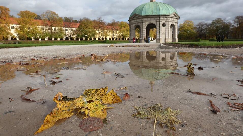 Vor allem an den Vormittagen müssen die Menschen mit Regen rechnen. (Symbolbild)