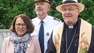 OB, Polizeipräsident und Bischof.