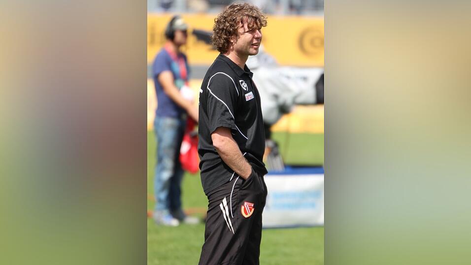 Der SSV Jahn Regensburg empfing am Samstagnachmittag den FC Energie Cottbus. (Foto: Fabian Ro&szlig;mann)