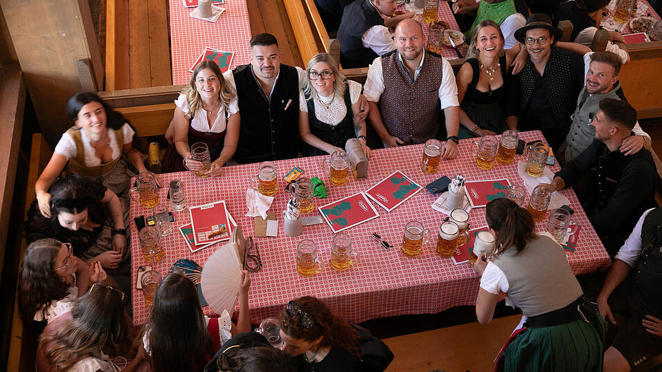Die Partybilder vom Freitag, 8. August, aus dem Festzelt Krönner. Die Partybilder vom Freitag, 8. August, aus dem Festzelt Krönner.