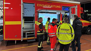 Zahlreiche Einsatzkräfte unterschiedlicher Institutionen machten sich auf die Suche nach den zwei Kindern. Zahlreiche Einsatzkräfte unterschiedlicher Institutionen machten sich auf die Suche nach den zwei Kindern.