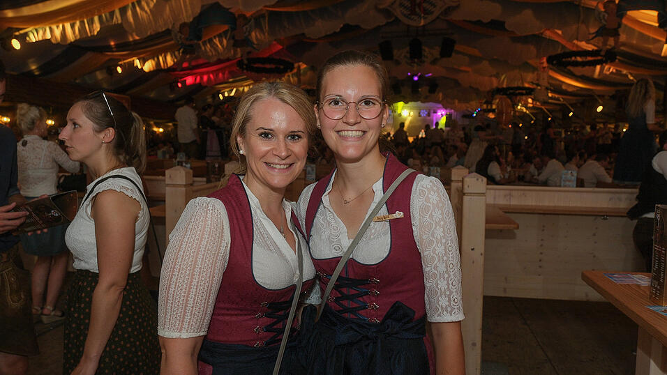Die Partybilder vom Mittwoch, 16. August 2023, aus dem Festzelt Reisinger. Die Partybilder vom Mittwoch, 16. August 2023, aus dem Festzelt Reisinger.