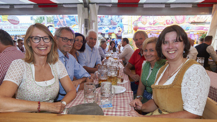 Die Partybilder vom Sonntag, 9. August, aus dem Festzelt Lechner. Die Partybilder vom Sonntag, 9. August, aus dem Festzelt Lechner.