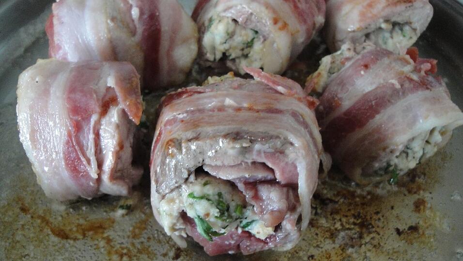 Dann sollte der Speck knusprig sein.