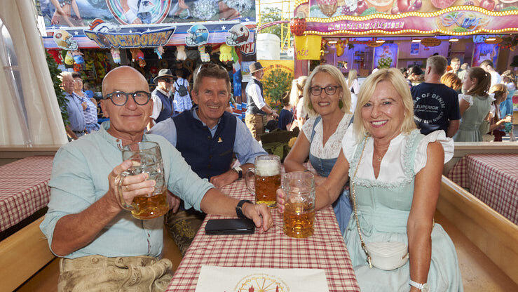 Die Partybilder vom Montag, 17. August, aus dem Festzelt Lechner. Die Partybilder vom Montag, 17. August, aus dem Festzelt Lechner.