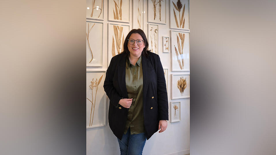 Larissa Riener ist das neue Gesicht der KEB Straubing. Larissa Riener ist das neue Gesicht der KEB Straubing.