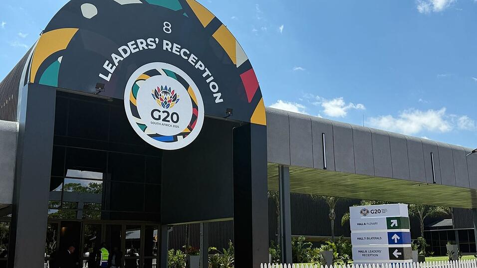 Die Gipfelerklärung wurde von den G20-Staaten ungewöhnlich früh angenommen. Die Gipfelerklärung wurde von den G20-Staaten ungewöhnlich früh angenommen.