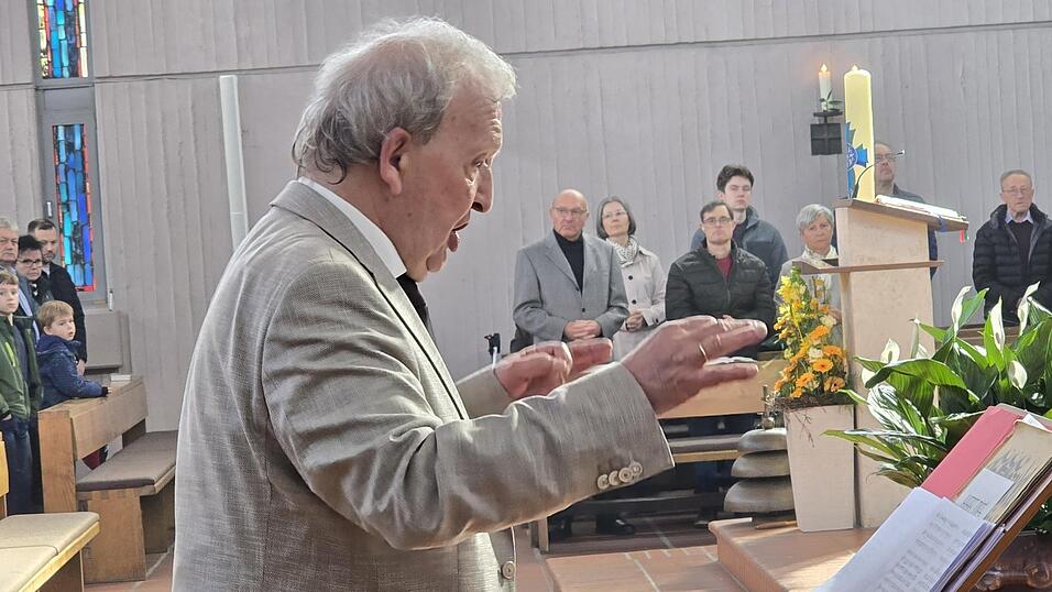 Dirigent Josef Mandl sorgte mit seiner Komposition f&uuml;r erhabenen Gottesdienst.