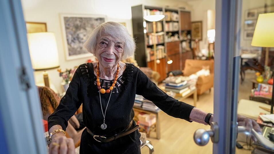 Seit Jahren spricht Margot Friedländer unter anderem mit Schülern, um sie über den Holocaust zu informieren.