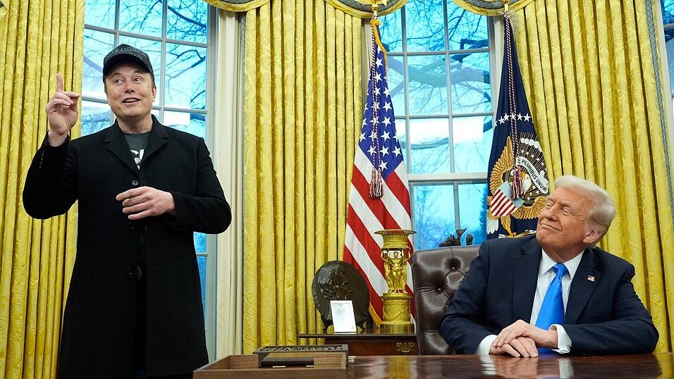 Zwei, die sich verstehen: Tech-Milliardär Elon Musk und US-Präsident Donald Trump. (Archiv) Zwei, die sich verstehen: Tech-Milliardär Elon Musk und US-Präsident Donald Trump. (Archiv)