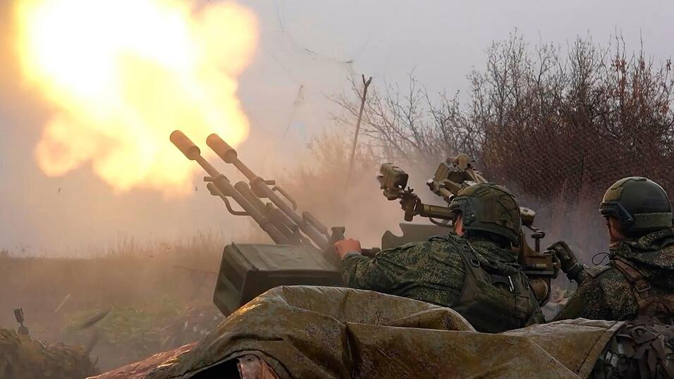 Angehörige der russischen Streitkräfte, die in der Ukraine gekämpft haben, bekommen möglicherweise künftig kein Visum mehr für die Einreise in die EU. (Archivbild) Angehörige der russischen Streitkräfte, die in der Ukraine gekämpft haben, bekommen möglicherweise künftig kein Visum mehr für die Einreise in die EU. (Archivbild)