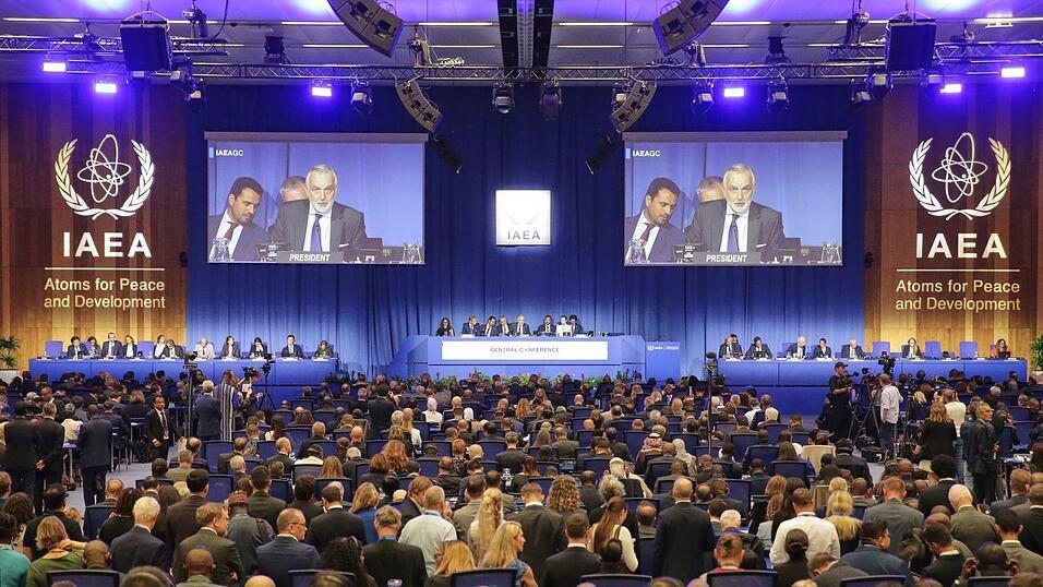 Der Chef des iranischen Atomprogramms darf nicht an einem wichtigen diplomatischen Treffen in Wien teilnehmen. Der Chef des iranischen Atomprogramms darf nicht an einem wichtigen diplomatischen Treffen in Wien teilnehmen.