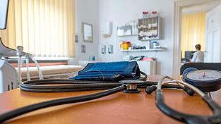 In den Regensburger Krankenh&auml;usern macht die Hitze Patienten und Mitarbeitende zu schaffen.