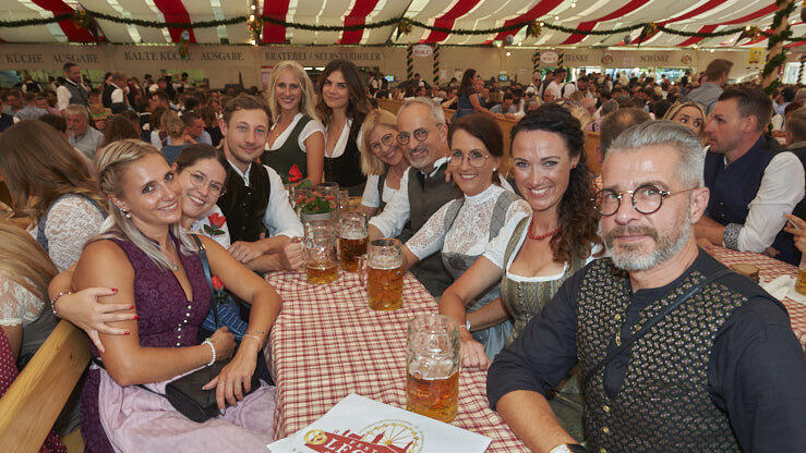 Die Partybilder vom Sonntag, 14. August 2022, aus dem Festzelt Lechner.