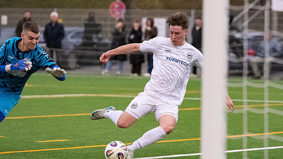 Der Bogener Offensivakteur Moritz Matscho&szlig; ist in Landshut nach seiner Rotsperre wieder mit dabei.
