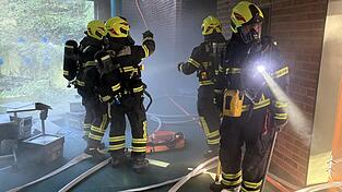 In einem verrauchten, un&uuml;bersichtlichen Geb&auml;ude nach Opfern und dem Brandherd zu suchen, war Schwerstarbeit.