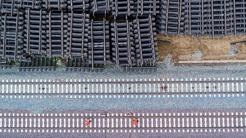 Auch beim Neu- und Ausbau von Schienen drohen wegen fehlender Milliardensummen Verzögerungen.