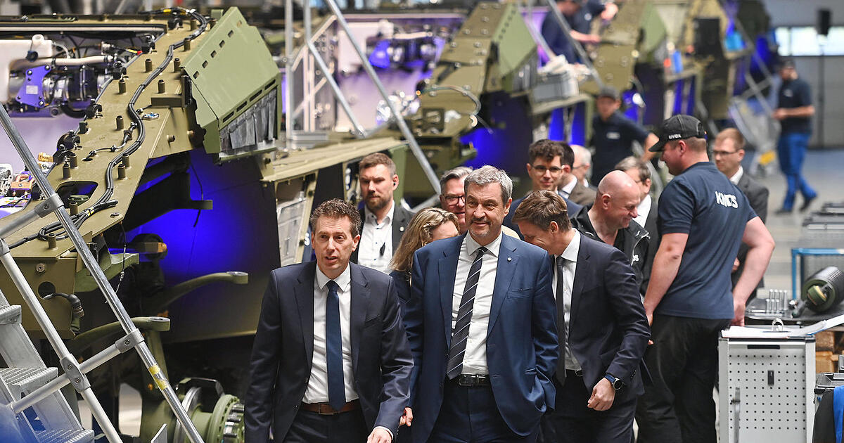 Panzer statt Autos: Wie Bayerns Industrie vom Rüstungsboom profitieren ...