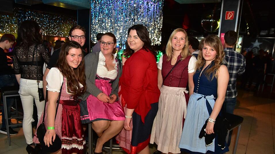 Schickes Parytvolk im Stars am Samstag in Landshut